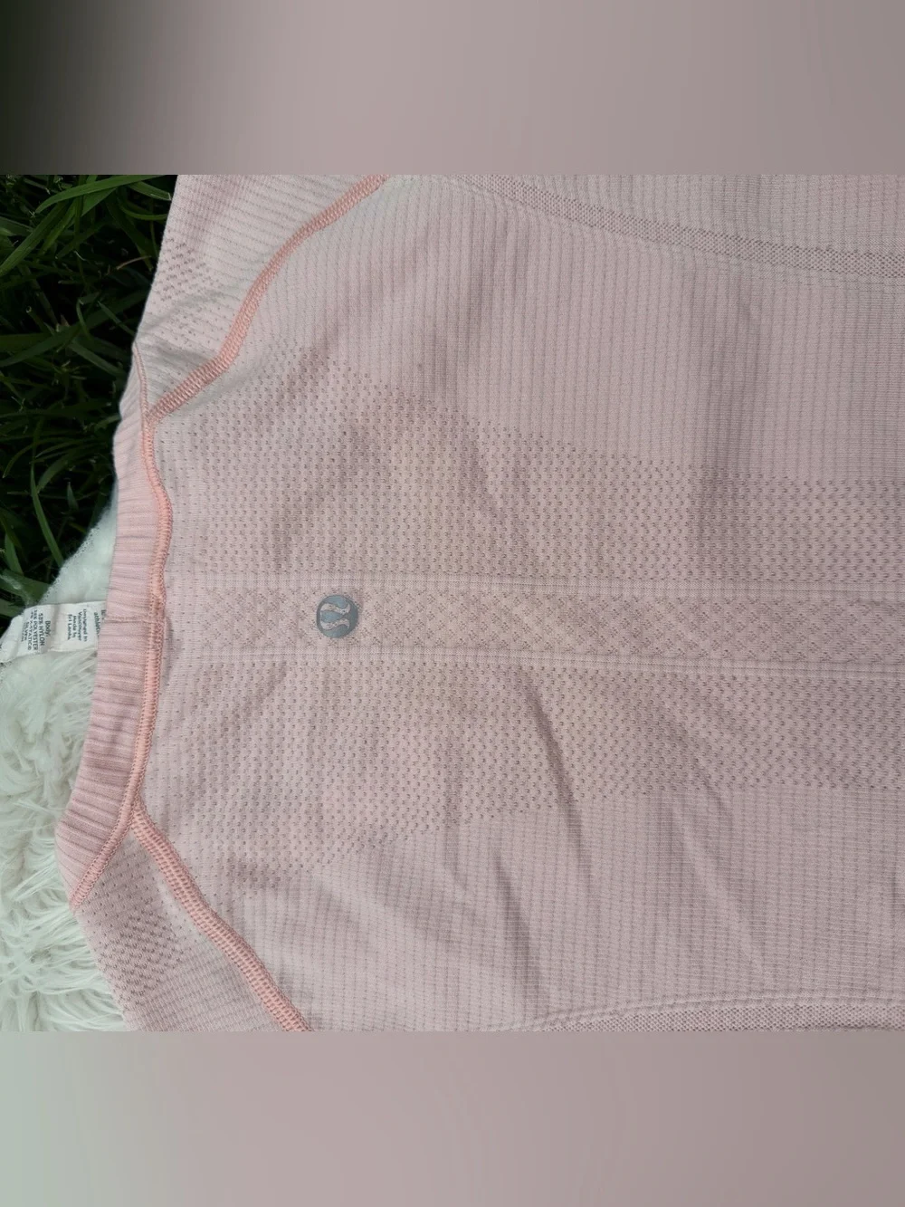 Lululemon Swiftly Tech Short Sleeve Shirt Pink Size 12